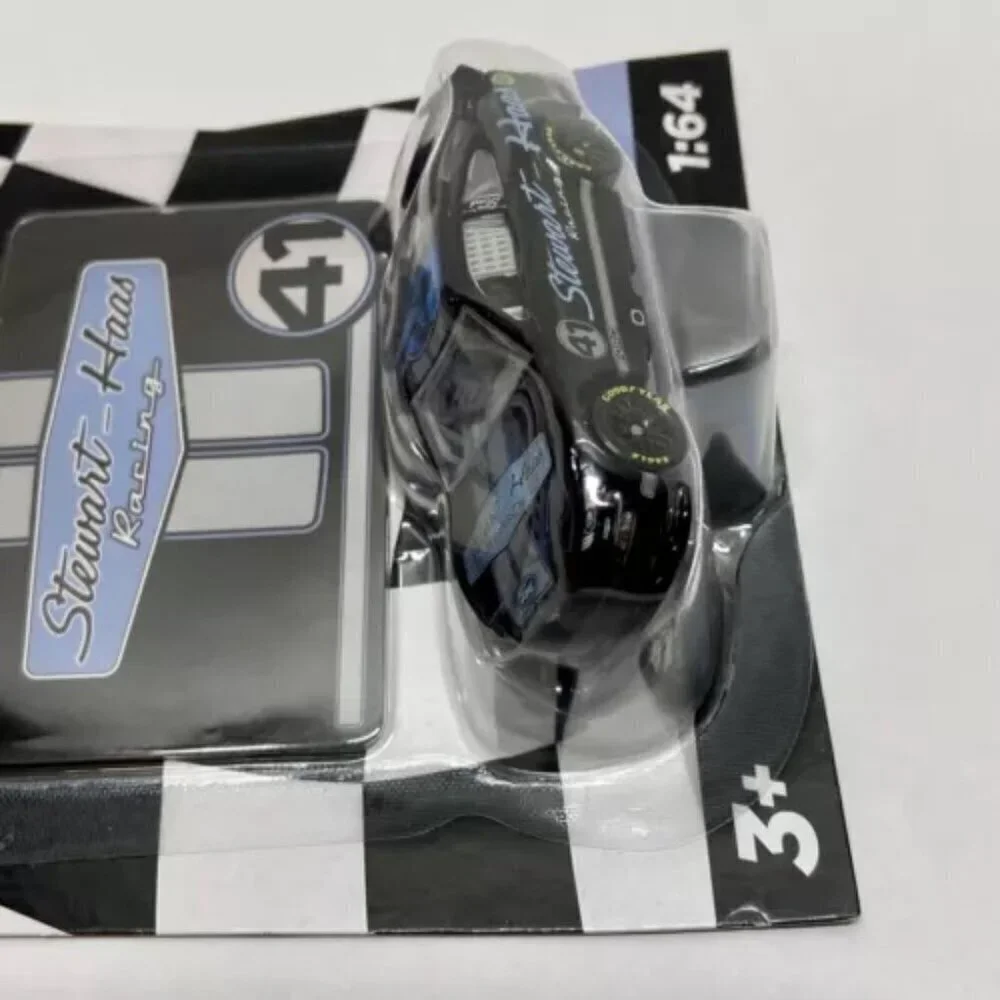 Nascar Authentics Cole Custer #41 Stewart-Haas Racing Test Car‎ 1:64 2022 Wave 2